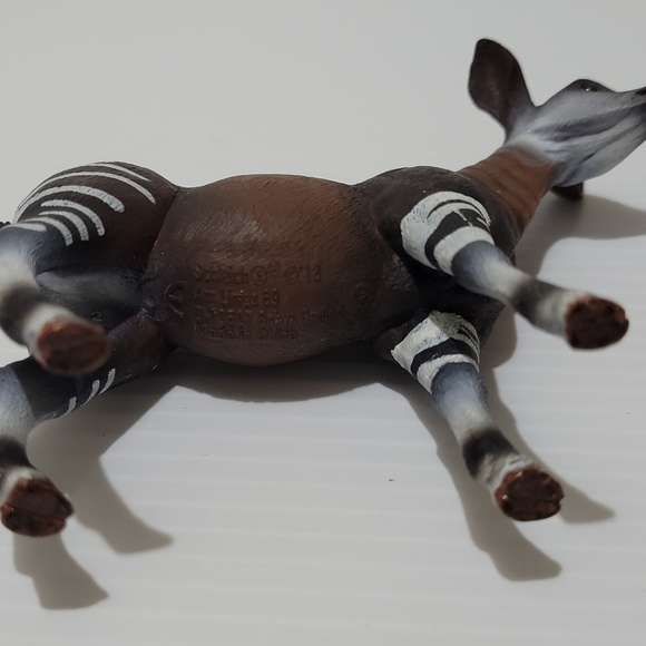 Schleich Adult Okapi Wild Life of Africa Series 2006 Retired. - Picture 6 of 6